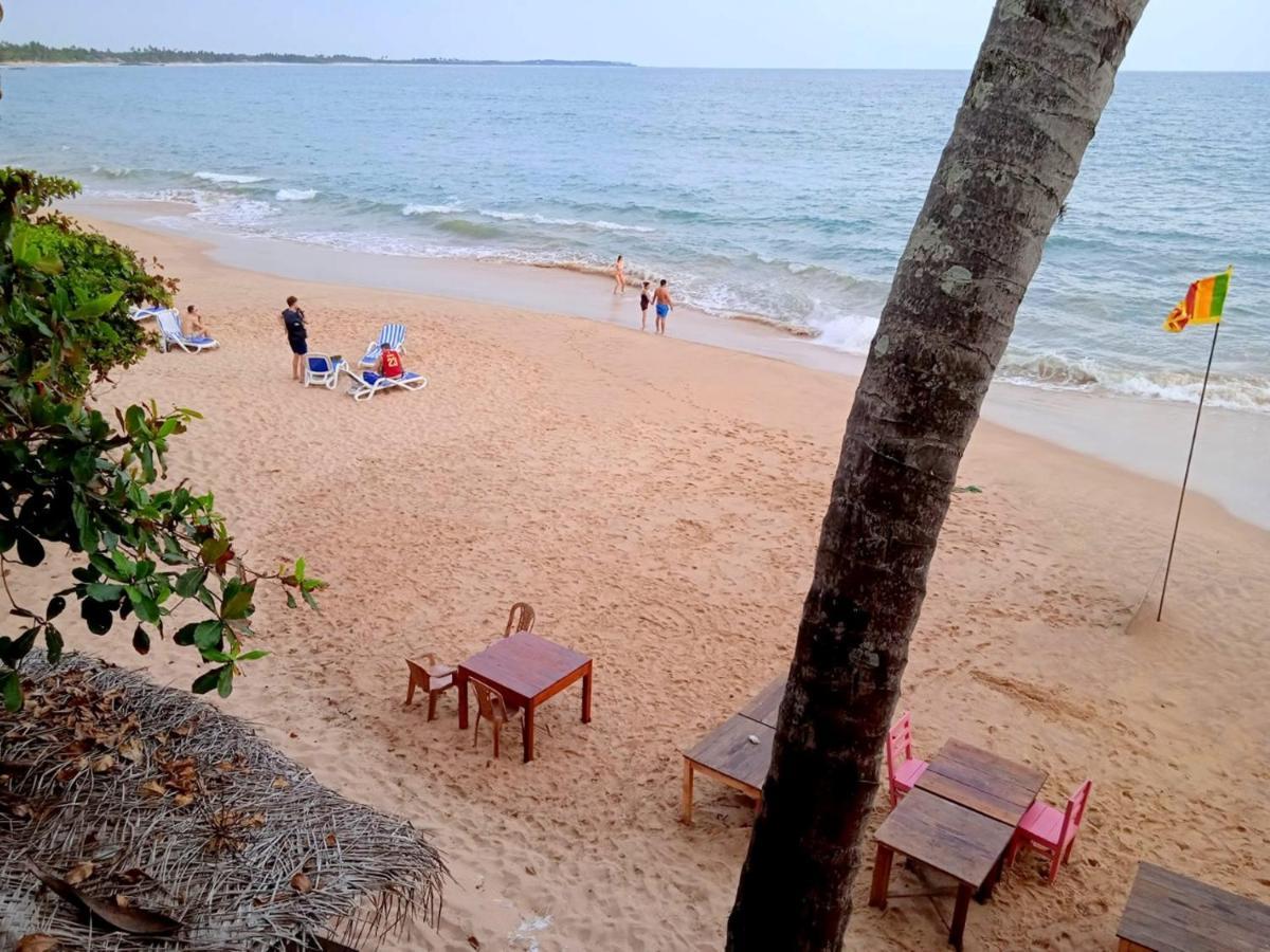 Lucky Sea Beach Hotel Tangalle Exterior foto