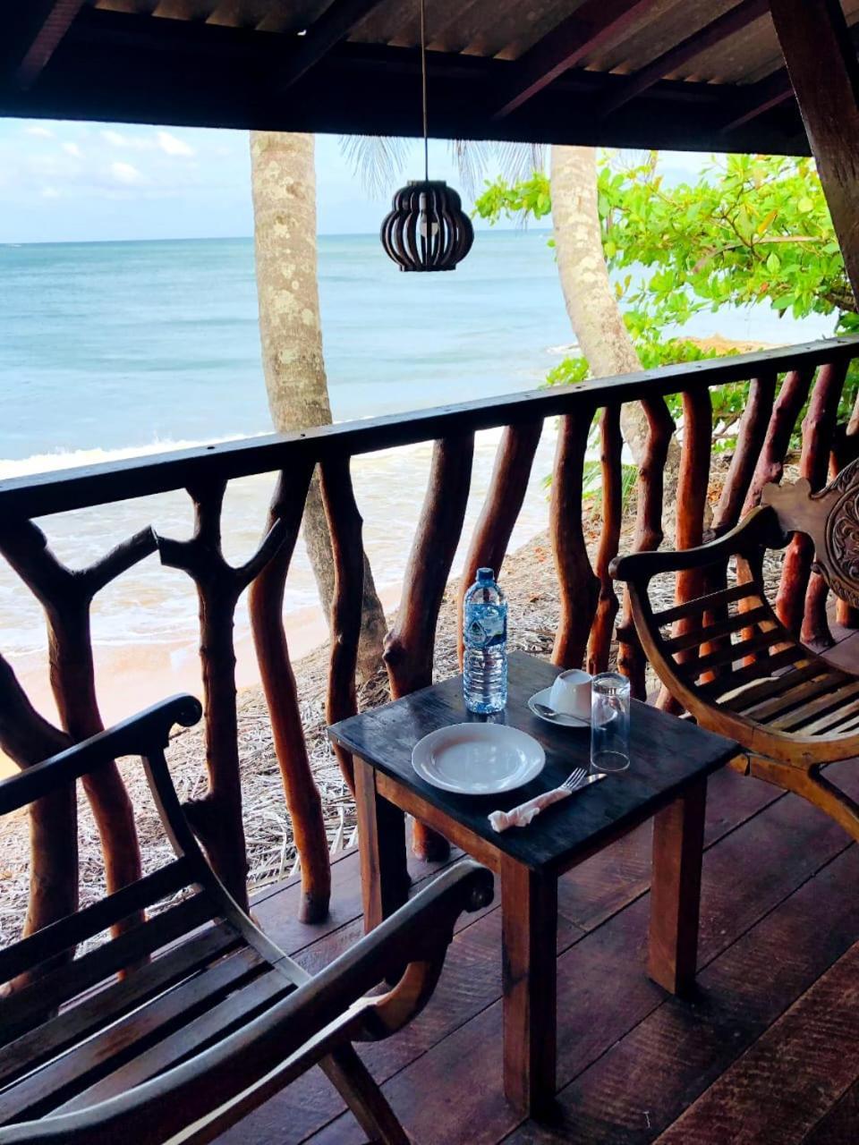 Lucky Sea Beach Hotel Tangalle Exterior foto